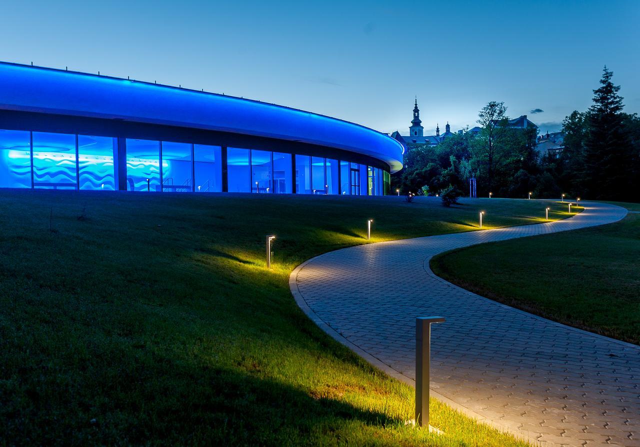 Hotel Veba Broumov Exterior photo